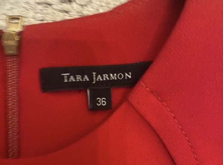Tara Jarmon Kleider: Robe rouge Tara Jarmon – Gebraucht aus Genève von AlBE909 2
