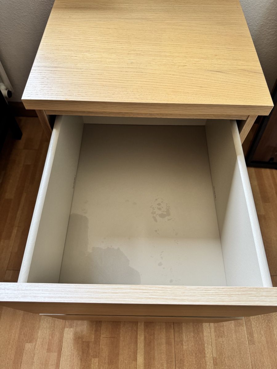 Ikea Nachttische: Ikea Nachttisch – Gebraucht aus Basel von mau_qhz2 2