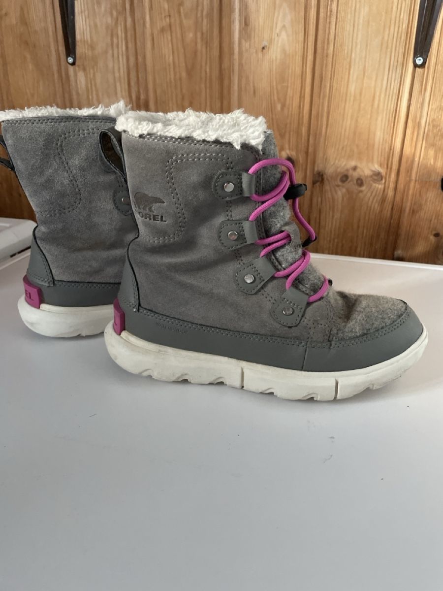 Sorel Scarpe per ragazze: Botte neige SOREL Taille 34 – Usato da Sornard (Nendaz) venduto da Dodo8117