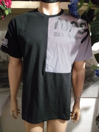 T-Shirt PULL & BEAR    Taille / Grosse M