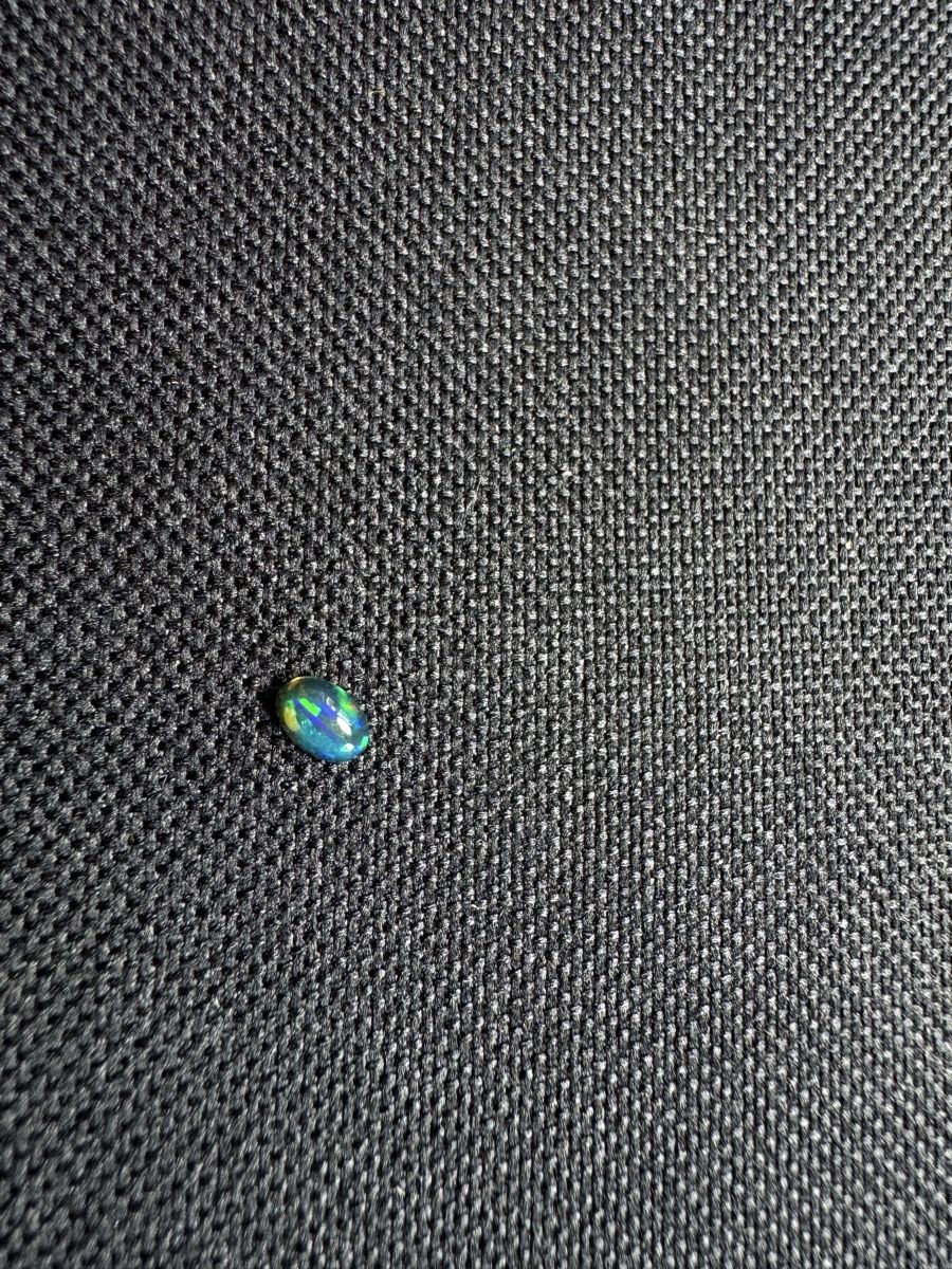 Pietre preziose: Black Opal 0.35 ct – Nuovo e nell'imballaggio originale da Wängi venduto da Horus90 1