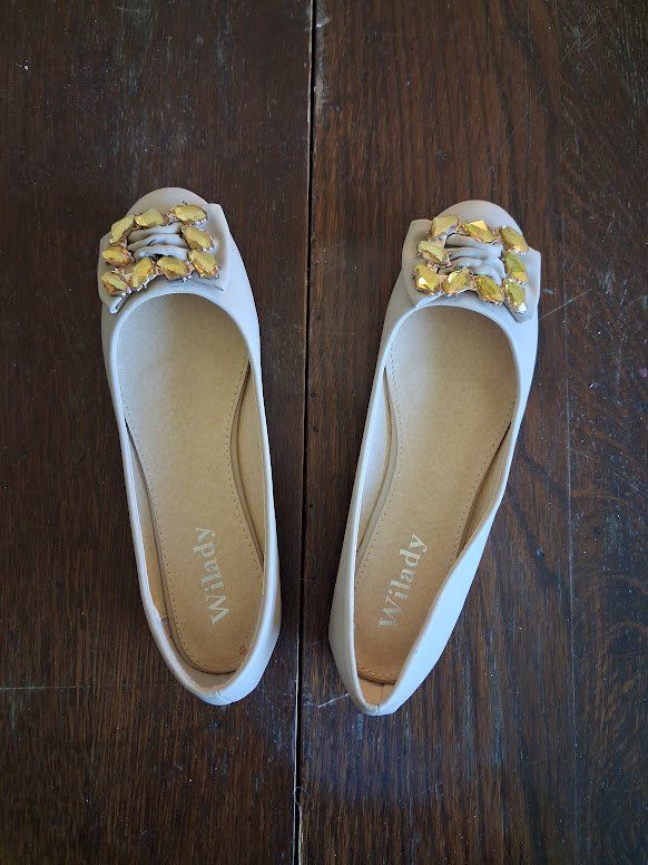 Chaussures femmes: Escarpins Wilady 39 – Neuf avec emballage d'origine à Genève par Bell-47 1