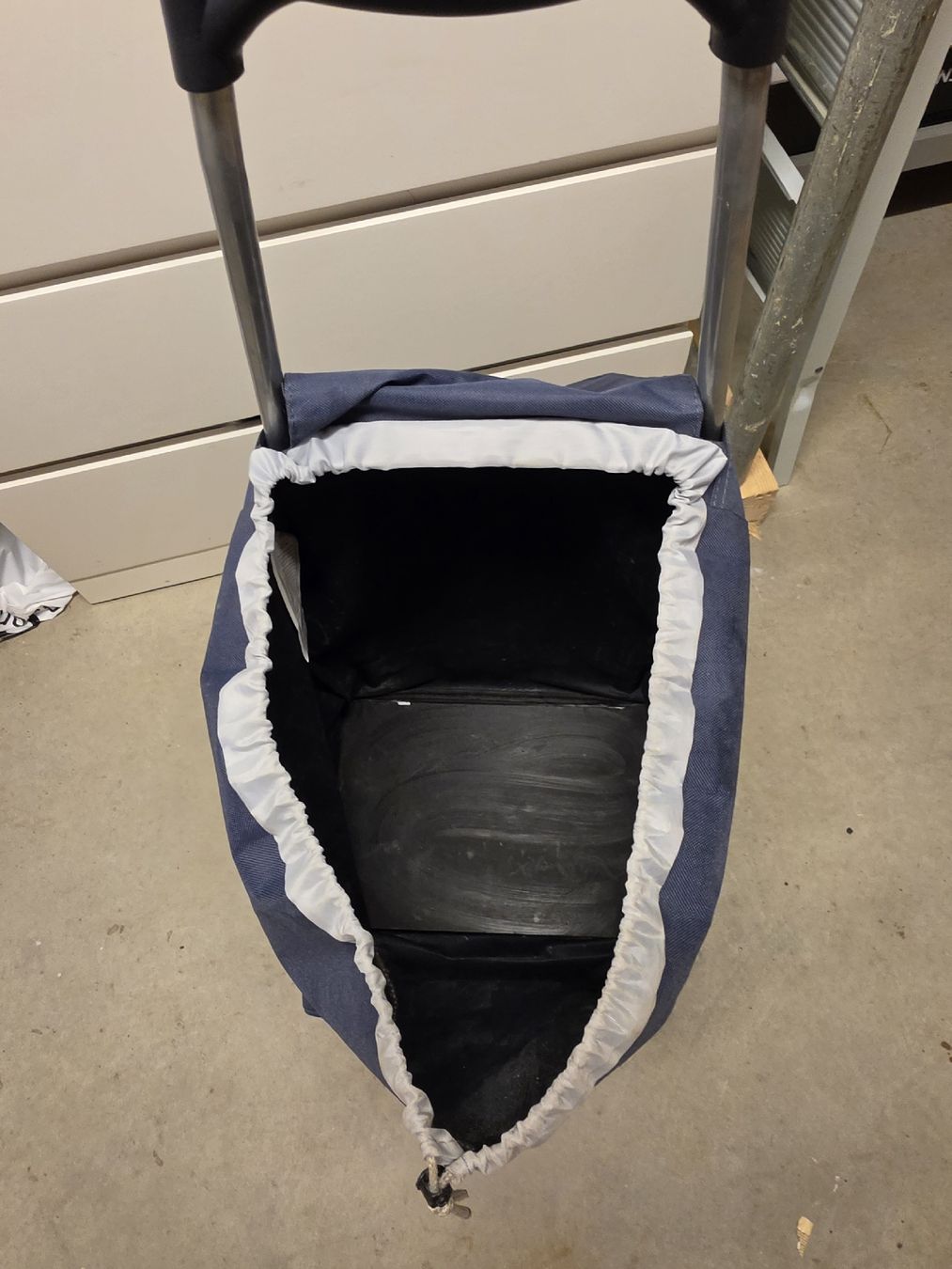 Altro per la casa: Einkaufs Trolley  – Usato da Wolfwil venduto da con_k6vx 2