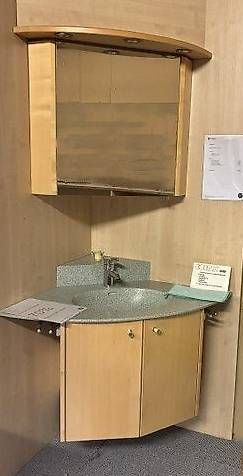 Badezimmermöbel: Eck- Badmöbel – Neu (gemäss Beschreibung) aus Zweisimmen von ERufener