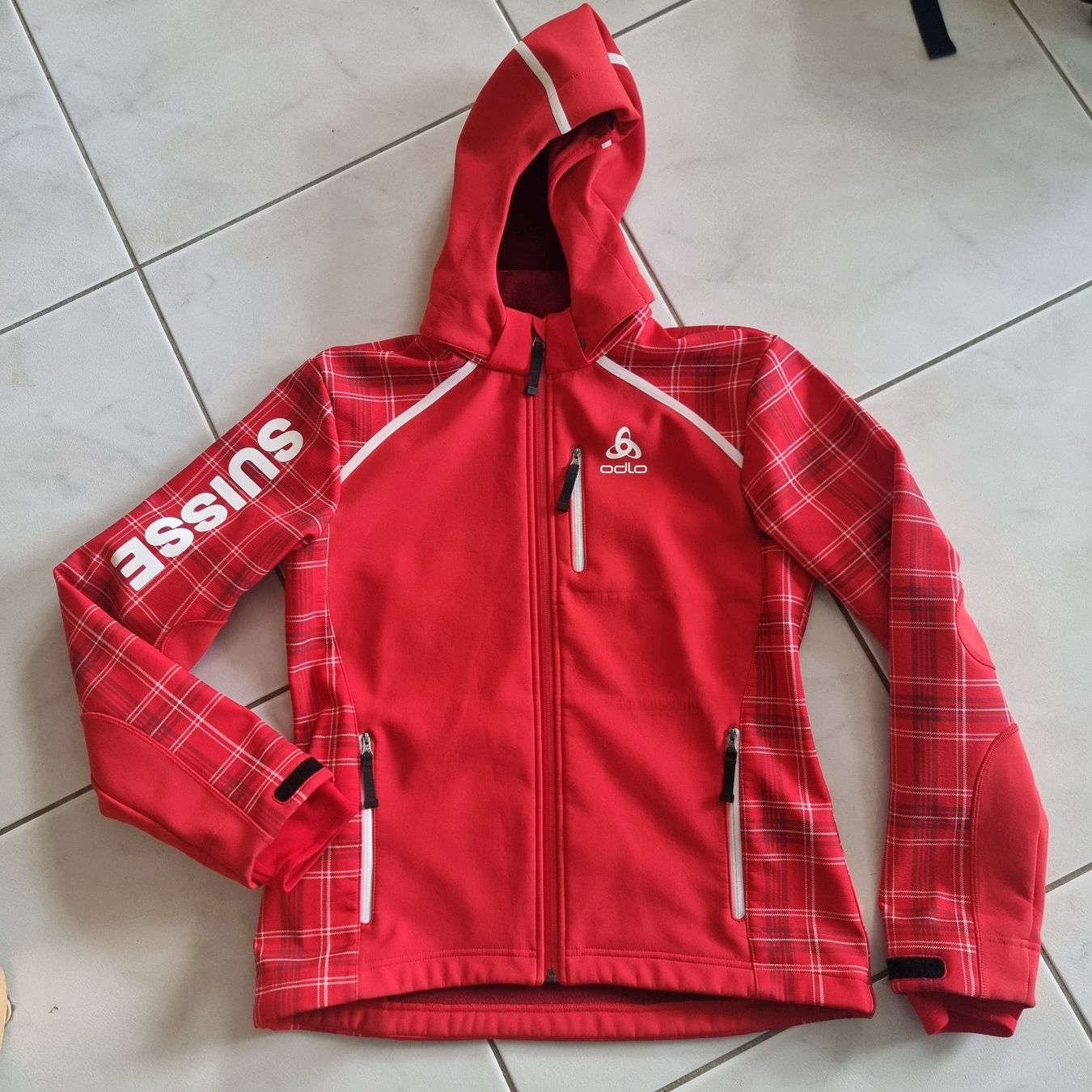 Odlo Giacche: Super Suisse-Odlo Damen Softshell Jacke Gr. M, Windproof – Usato da Arth venduto da Africa44