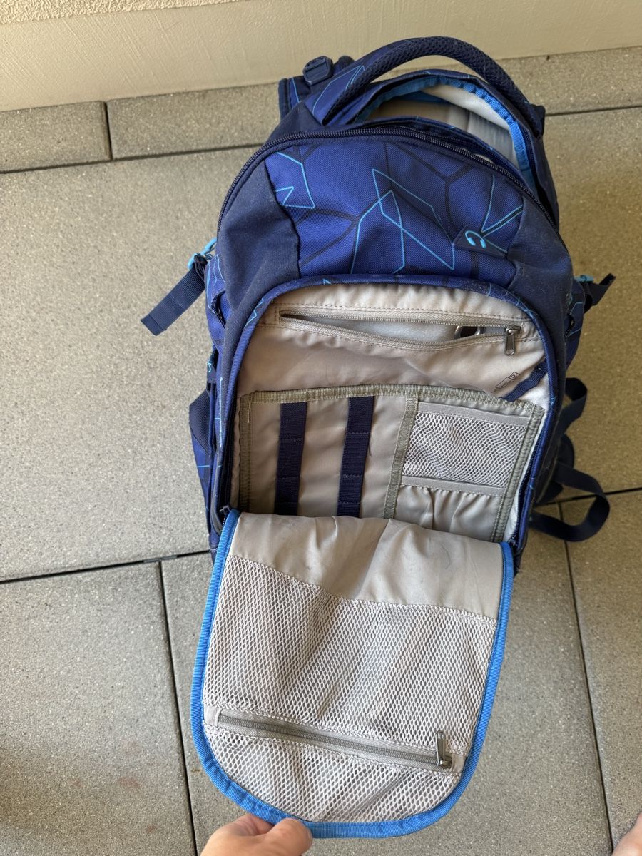 Satch Sacs à dos: Schulrucksack Satch, gebraucht – D'occasion à Reitnau par Chiroptera74 2