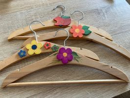 Kinderkleiderbügel Holz