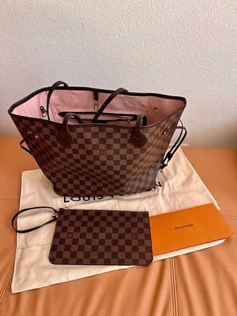 Louis Vuitton Neverfull MM