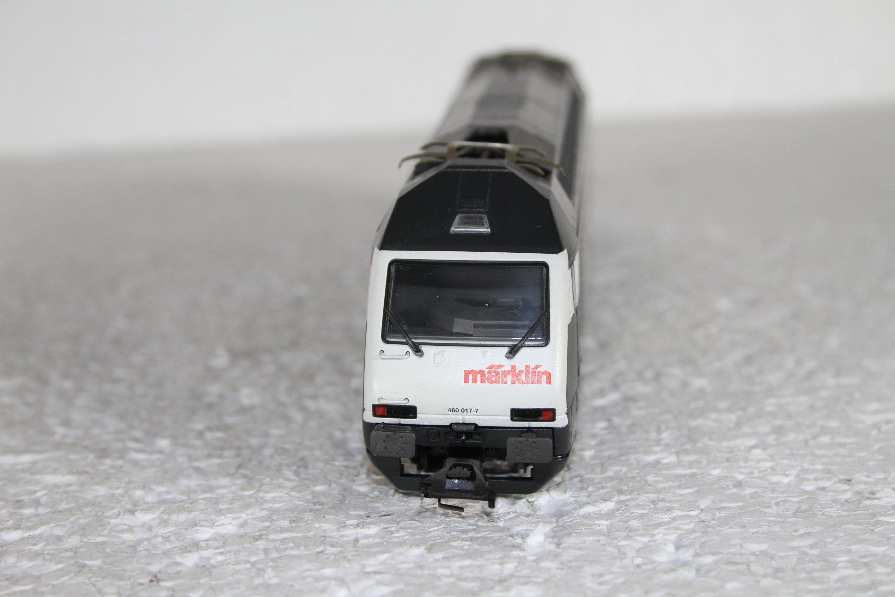Märklin Modellini di ferrovie: Märklin SBB Re 460 Dummy E-Lok Heizer – Usato da Triesen venduto da gleis8 1