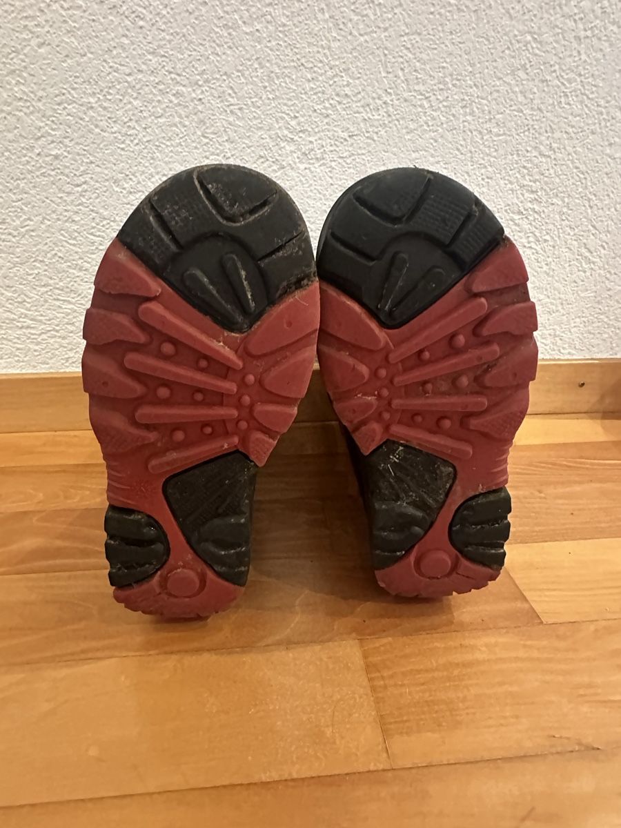 Kamik Scarpe per ragazzi: Kamik winter boots size 35 used – Usato da Büren an der Aare venduto da bradlee512 2
