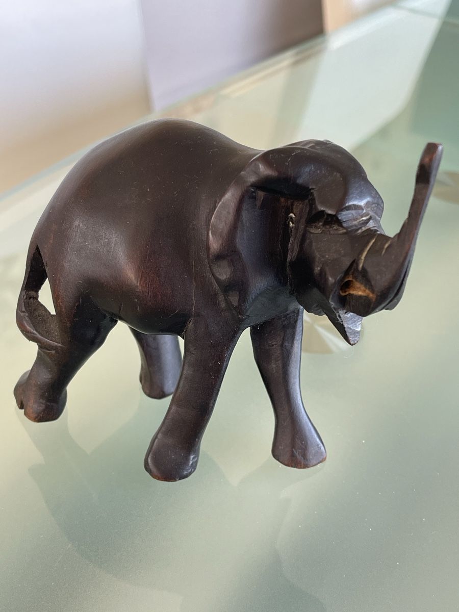 Figuren: Elefant aus Holz – Gebraucht aus Kehrsatz von bianca69