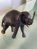 Elefant aus Holz