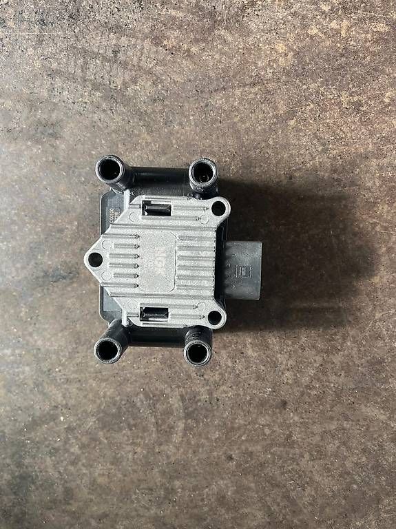 Audi Tutti pezzi di ricambio auto: 48010  NGK  Zündspule – Nuovo e nell'imballaggio originale da Flums venduto da pneucenter 2