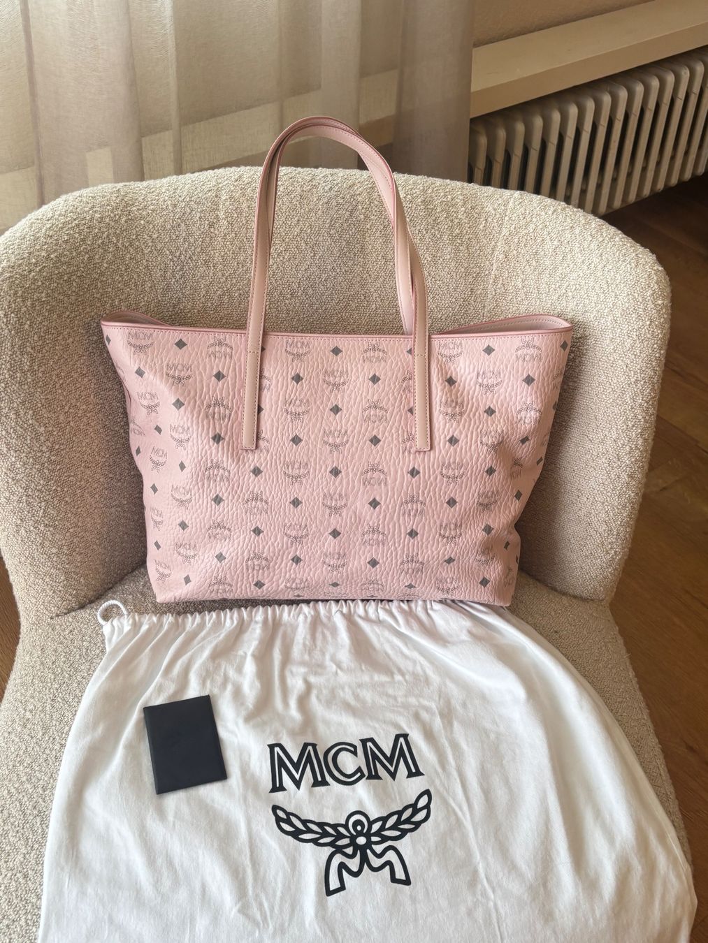 Mcm Borse da donna: MCM Shopper Soft Pink Medium – Usato da St. Margrethen SG venduto da dijanaO 1