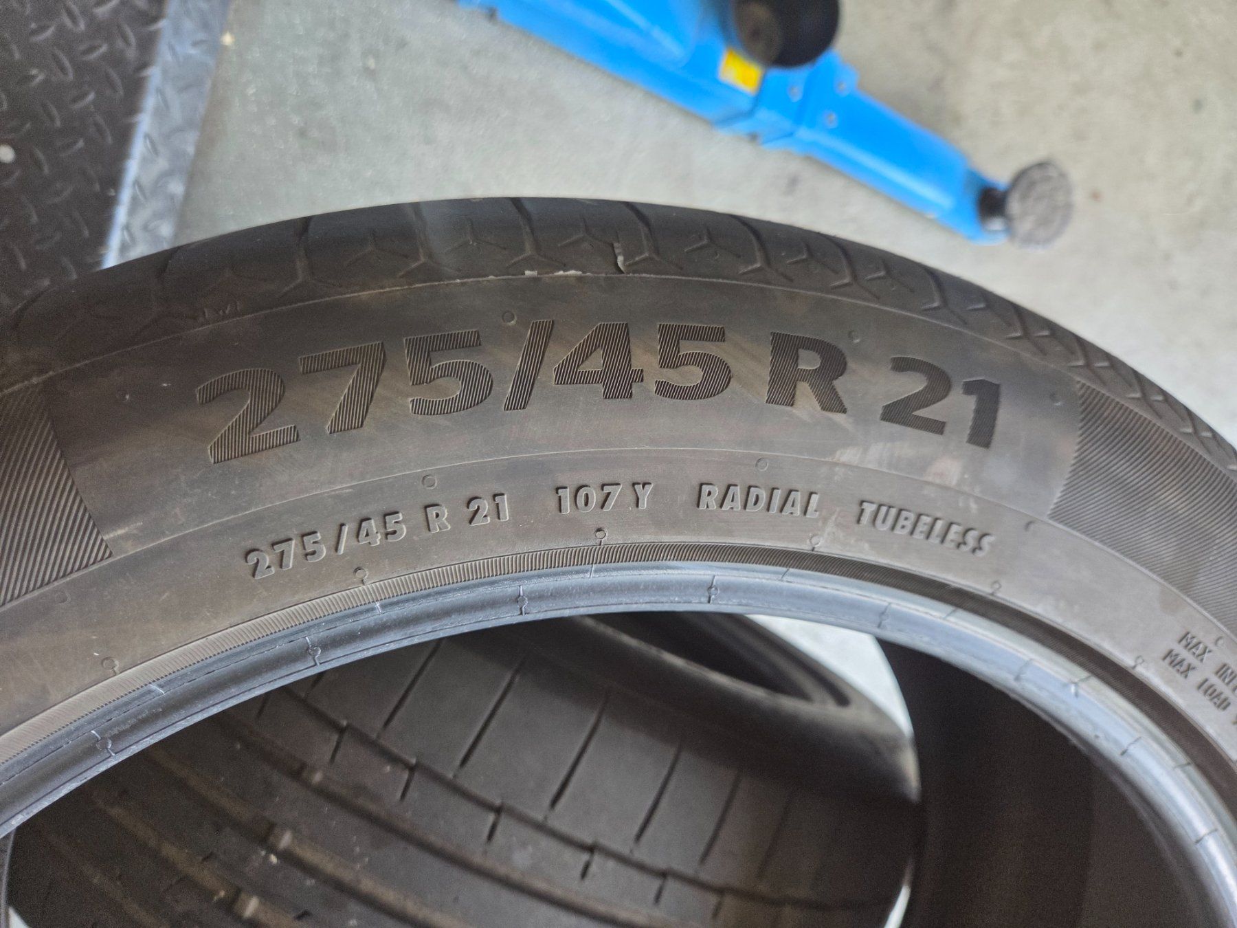 Pneus & Roues: 275 / 45 R 21 MO  Continental – D'occasion à Fischbach-Göslikon par Emanuel.Bardhi 4