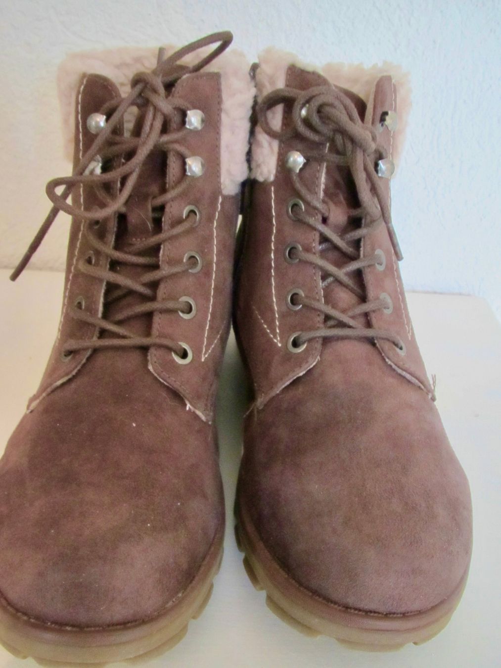 Cube Scarpe da donna: BOTTINES CUBE DAIM MARRON – Usato da Murten venduto da Selliot 1