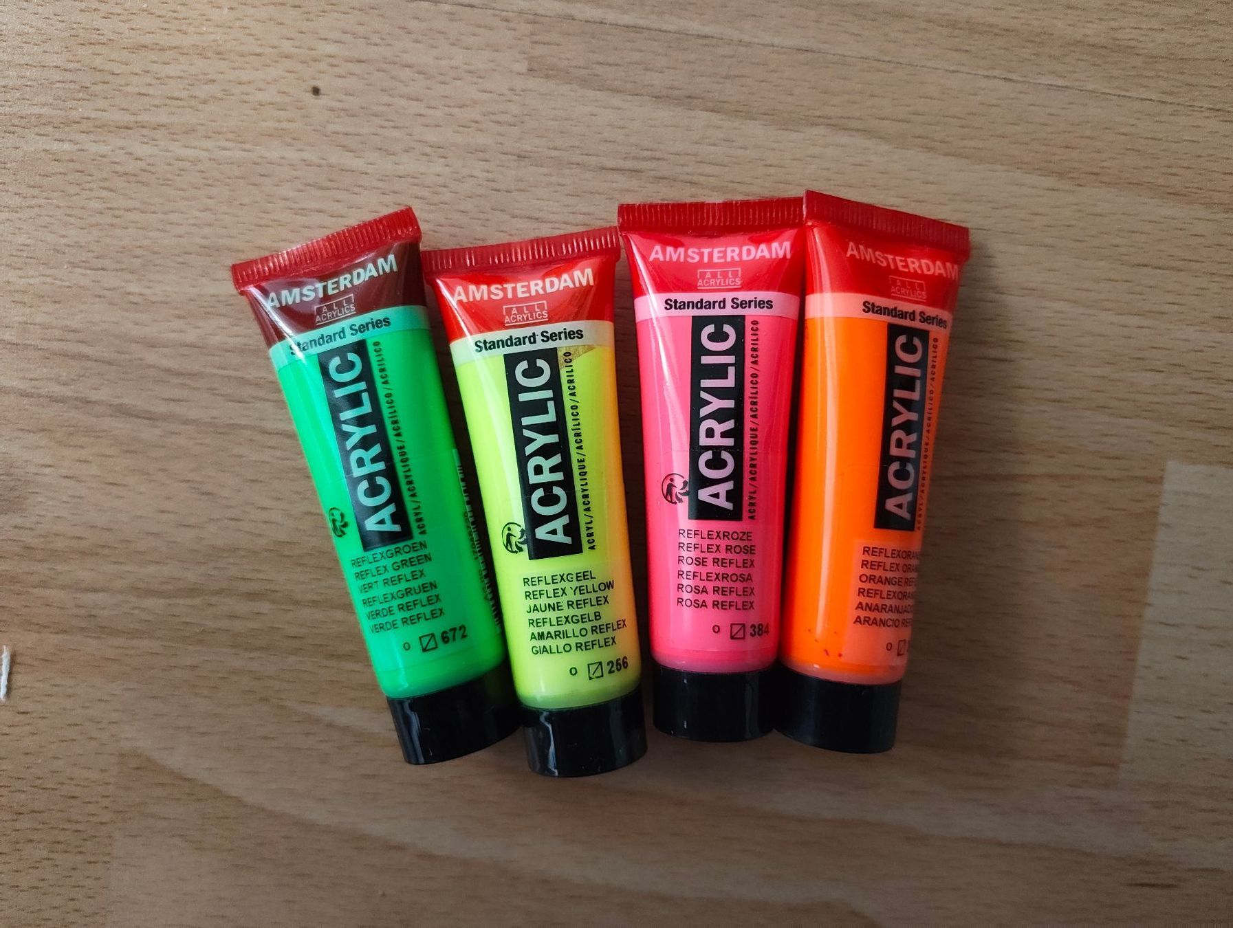 Royal Talens Colori: Acrylfarben Amsterdam Neonfarben set 20ml – Nuovo (secondo la descrizione) da Zürich venduto da Sal_25