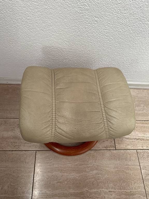 Hocker: Fusshocker Stressless – Gebraucht aus Binningen von ale_t8th 1