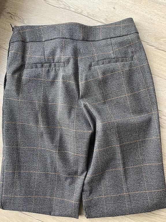 Lots de vêtements: Ensemble pour femmes – Neuf avec emballage d'origine à Vérossaz par cat_92wy 1