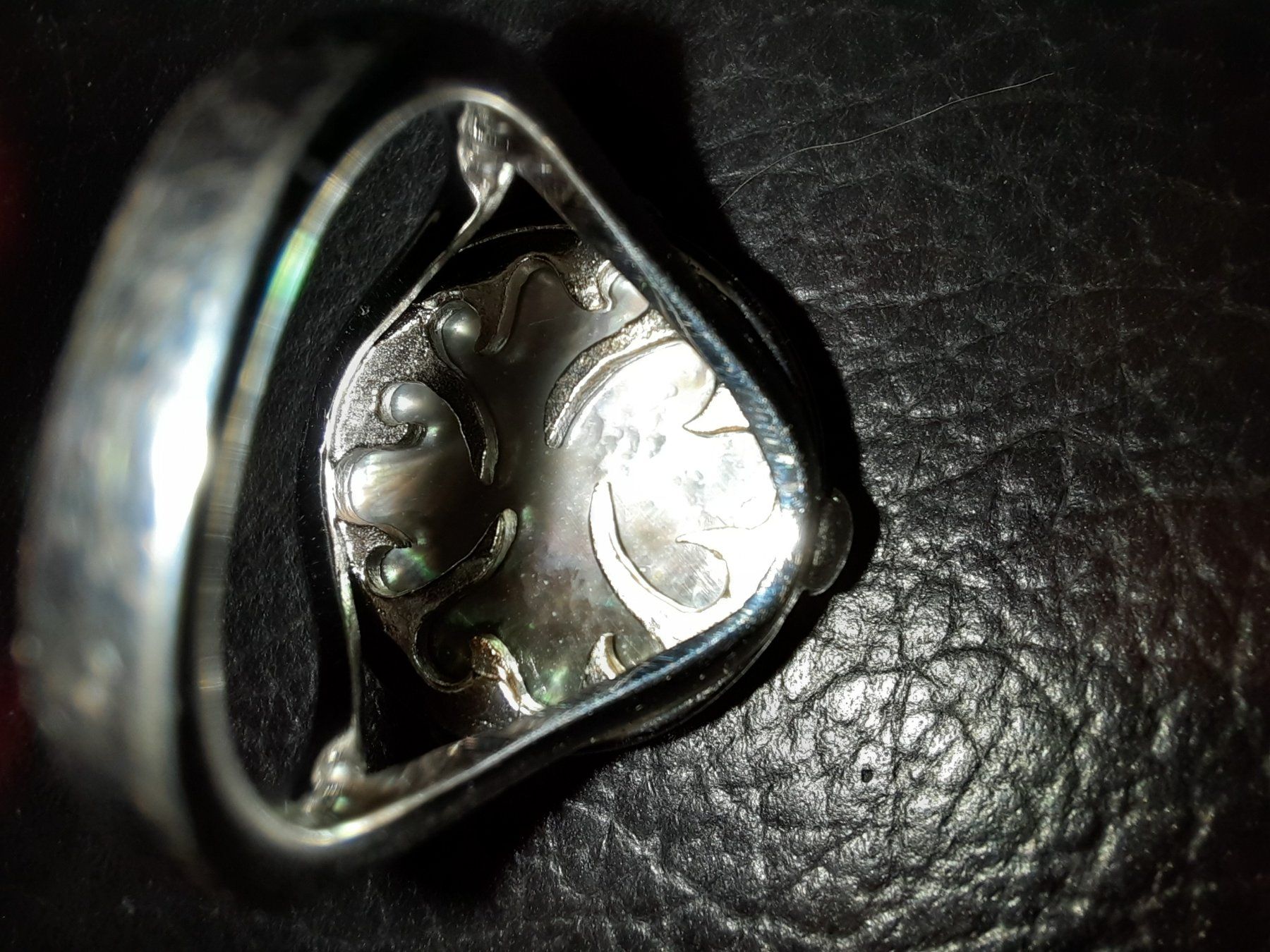 Anelli: Anello in argento 925 e madreperla colorata – Usato da Biasca venduto da Old_6blh 6