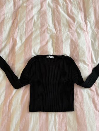 Schwarzer Strickpullover von Zara, Grösse M – Top Zustand!