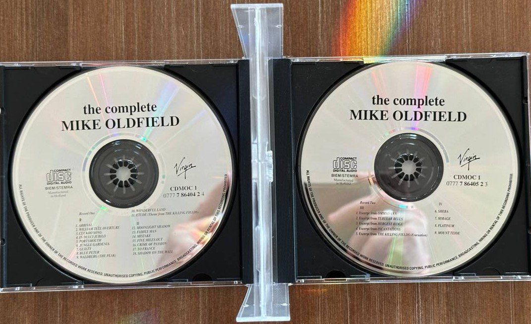 CD: Mike Oldfield - The Complete - CD - Top Zustand! – Usato da Beringen venduto da Mantafisch1 3