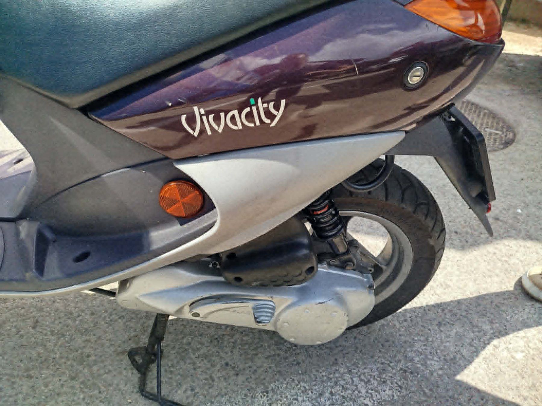 Peugeot Scooters: Scooter Peugeot Vivacity – Gebraucht aus La Chaux-de-Fonds von Emmaus2300CDF 2