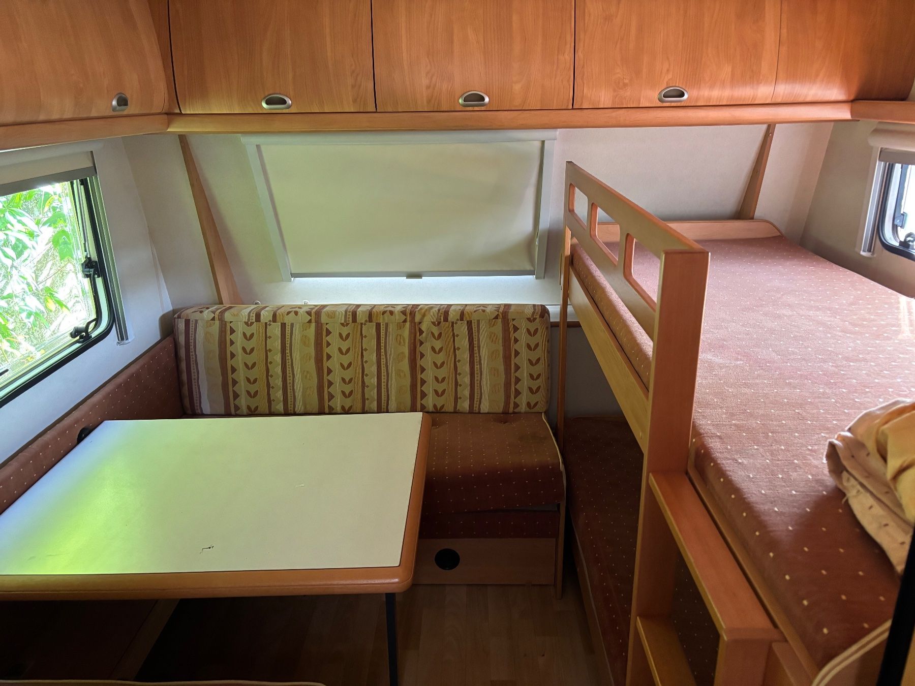 Rimorchi: Wohnwagen Hobby Excellent Caravan – Usato da Bottenwil venduto da schaefere 2