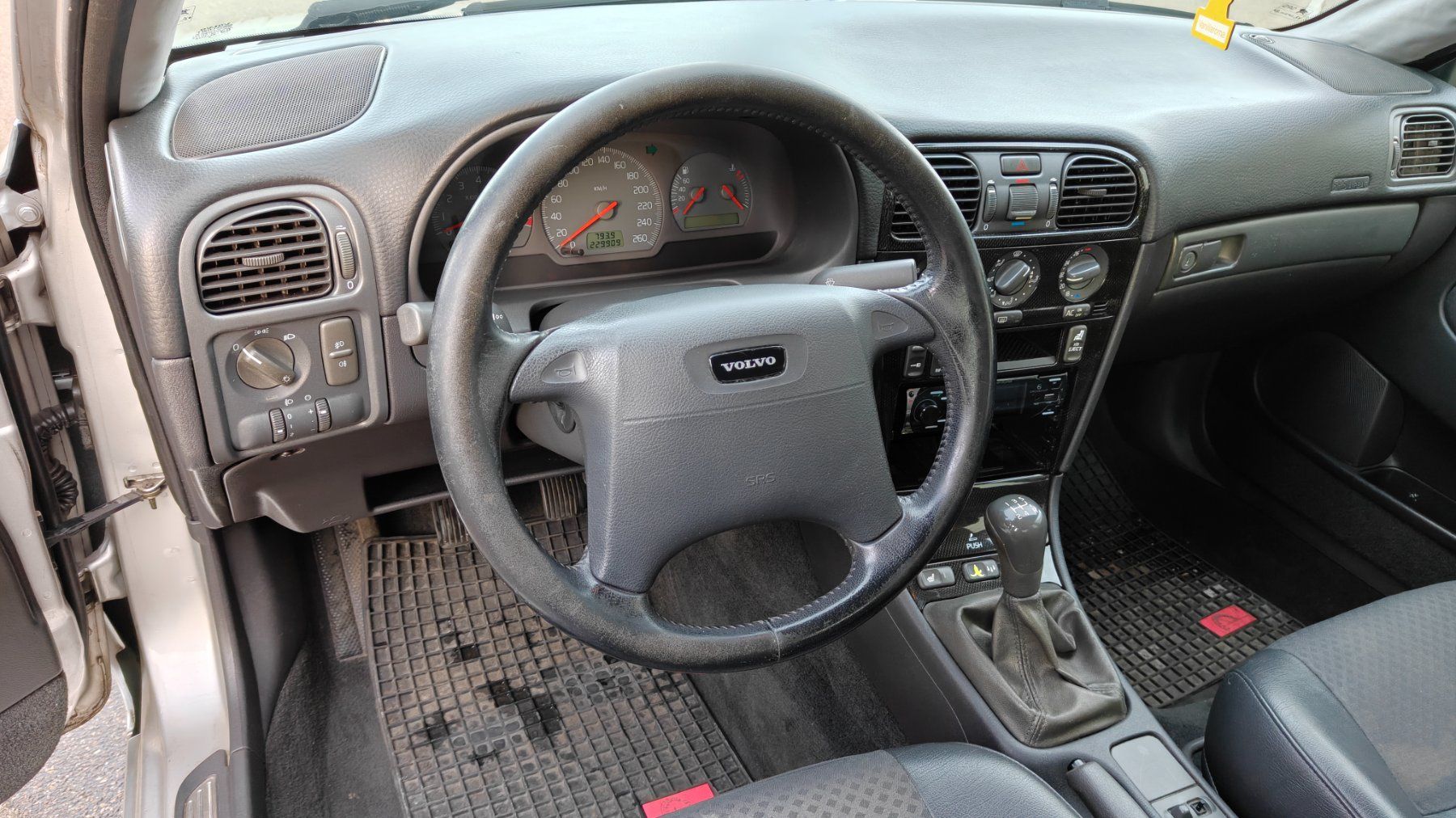 Volvo Automobili: Volvo S40 2.0 – Usato da Rorschacherberg venduto da Dogsoldier 7