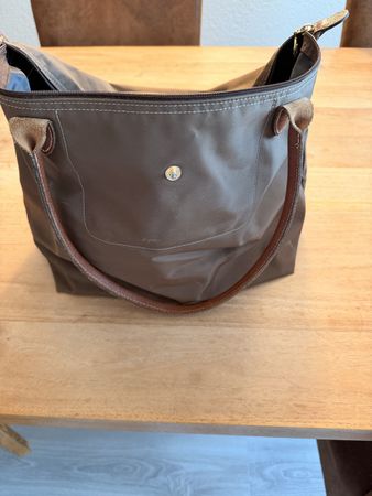 Longchamp Le Pliage Tasche olivegrün Leder Guter Zustand CH