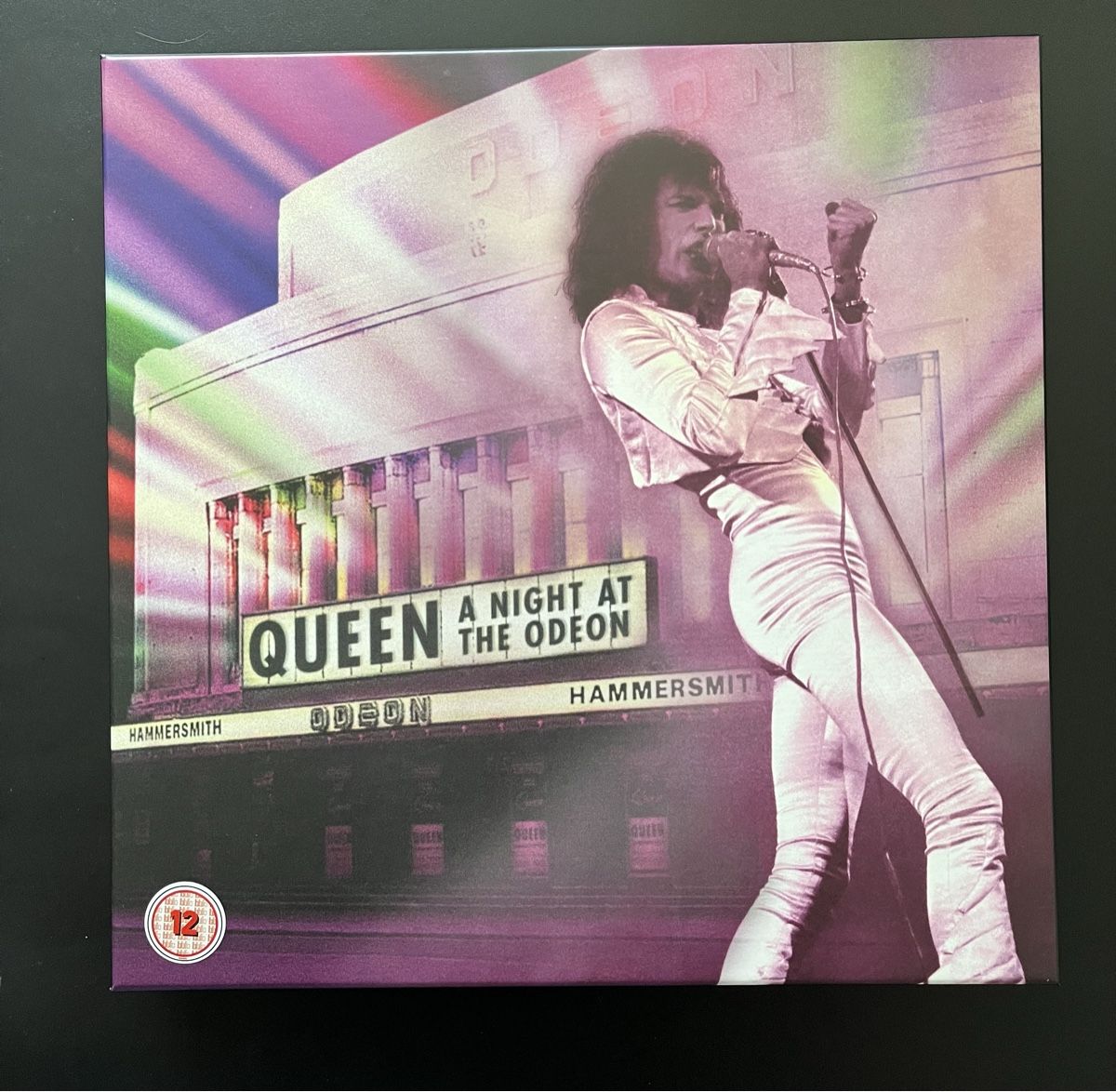 CD: LP CD Buch Queen A Night At The Odeon Super Deluxe Boxset – Nuovo (secondo la descrizione) da Bern venduto da Super-Trouper 1