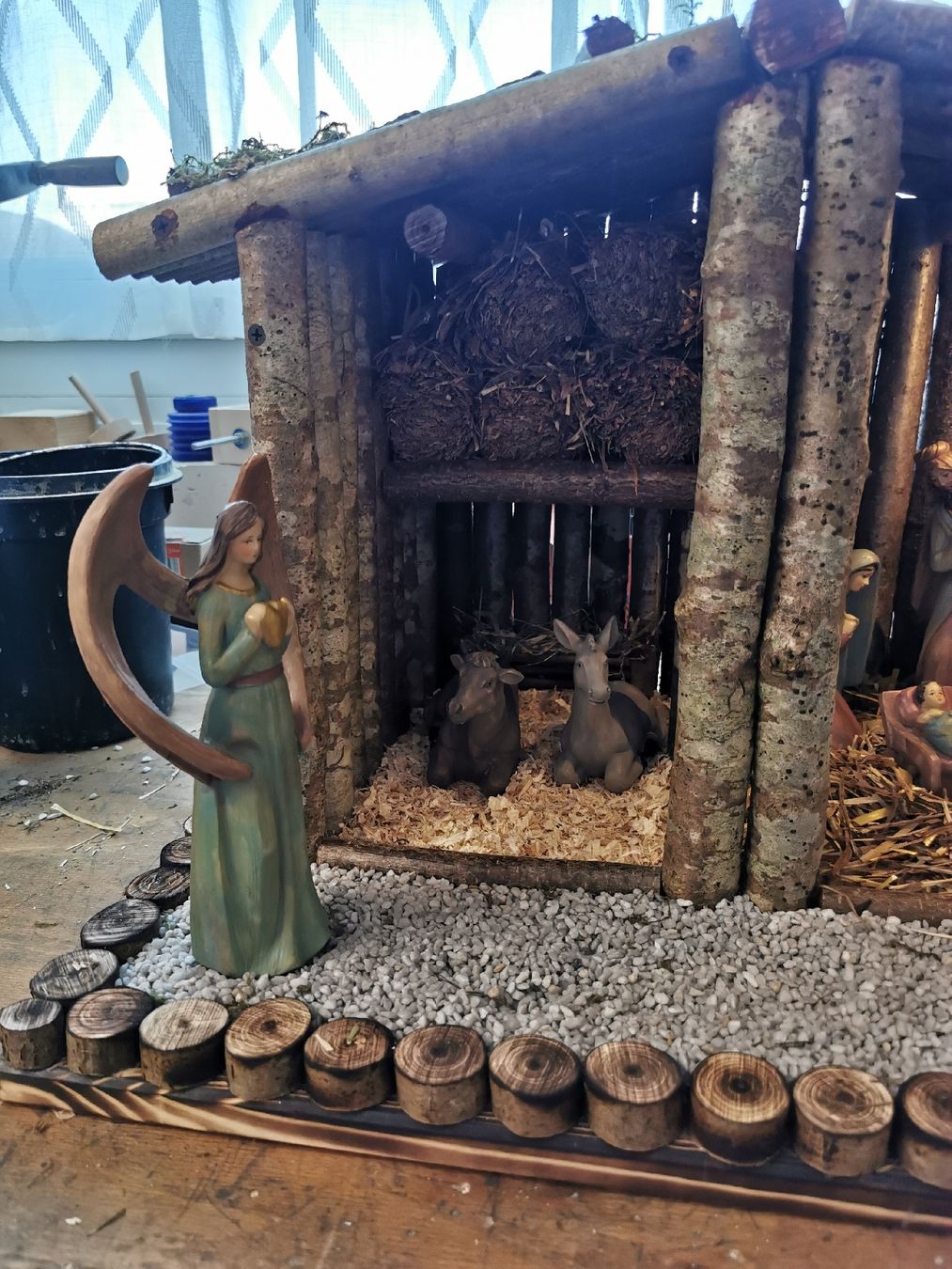 Articles en bois: krippe – Neuf avec emballage d'origine à Uznach par Tschudi 9