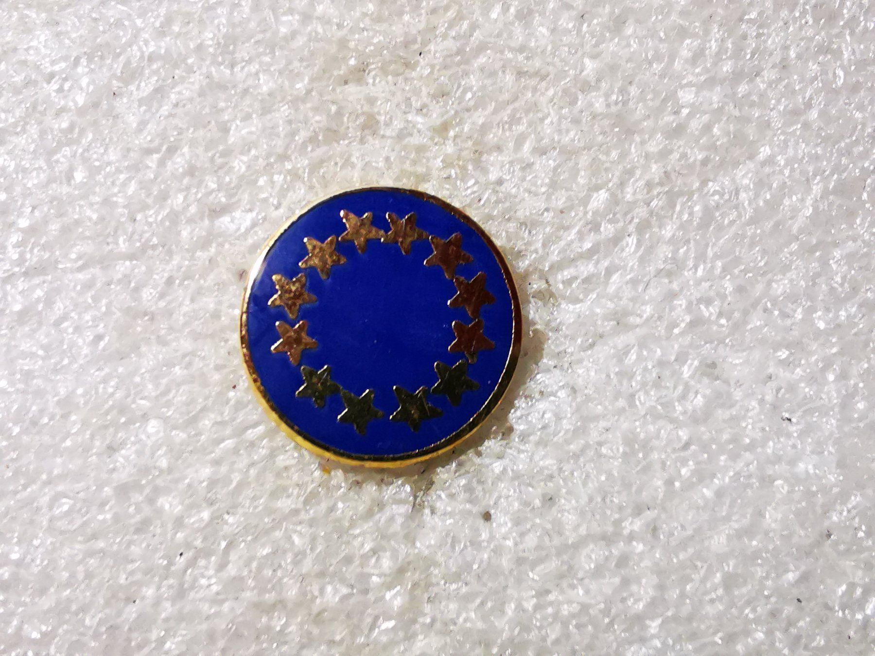 Placchette & Badge: Ansteckpin 85: EU – Usato da Oppligen venduto da Pin-Fall-Shop