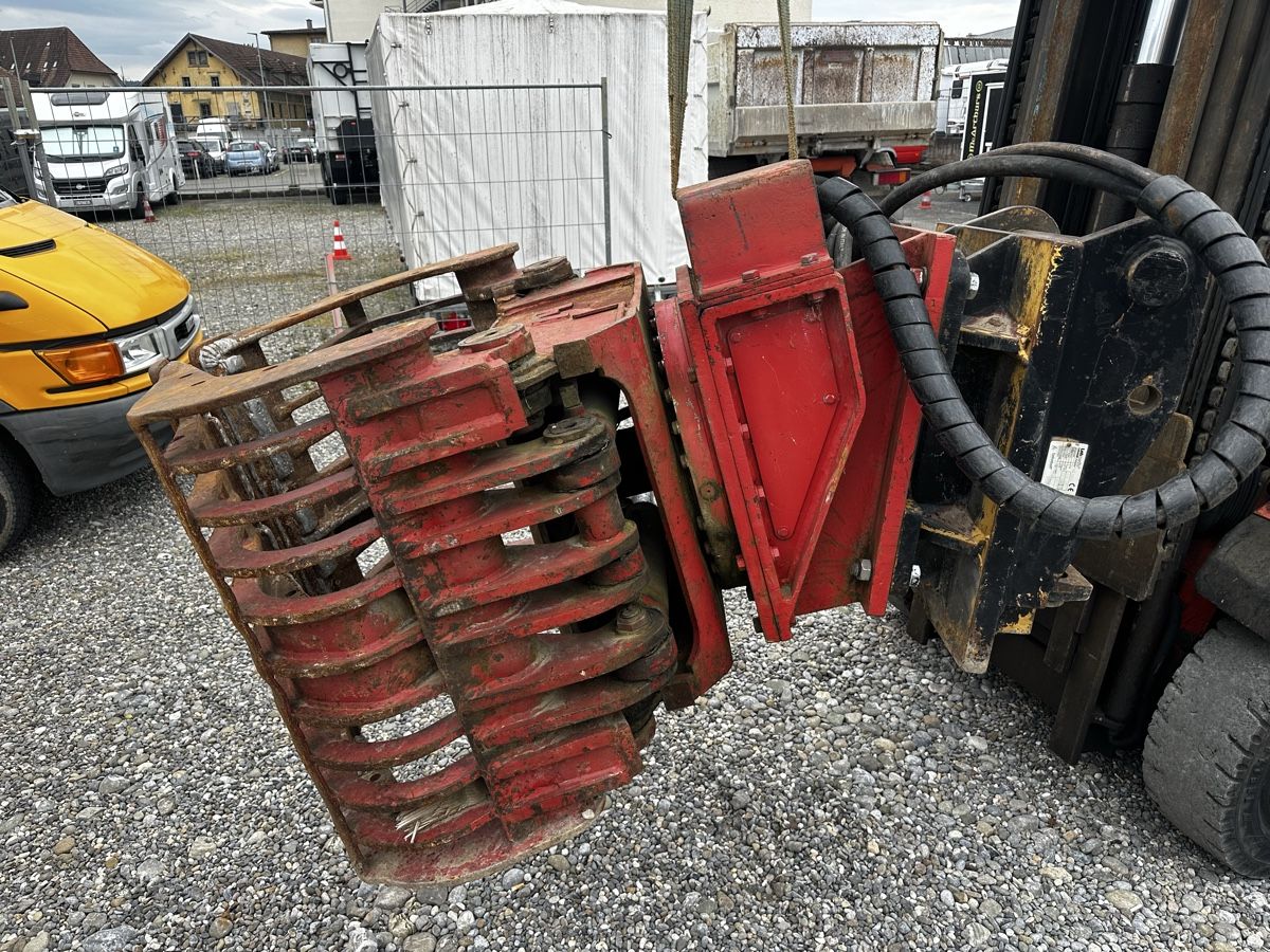 Escavatori: Bagger Greifer – Usato da Döttingen venduto da inf_x725