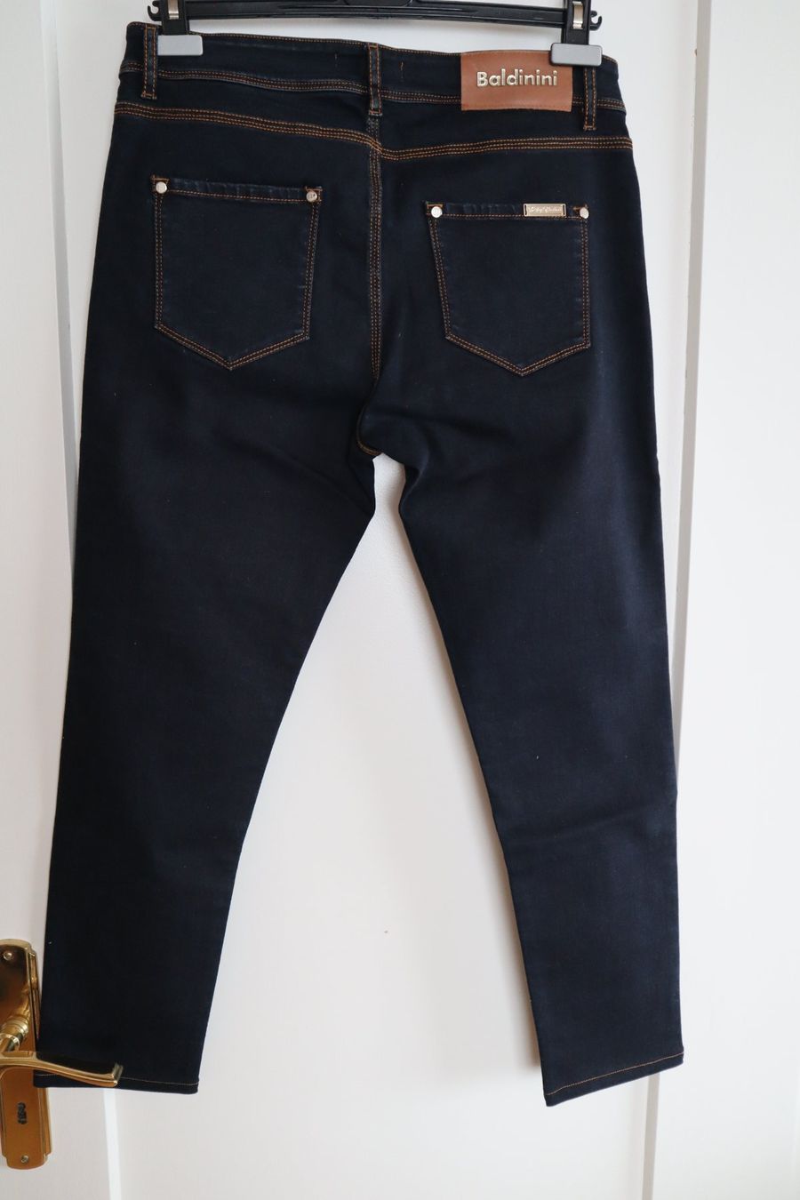 Jeans: Jeans, Baldinini, Gr. 42, sehr elastisch – D'occasion à Wattwil par diamant1 2