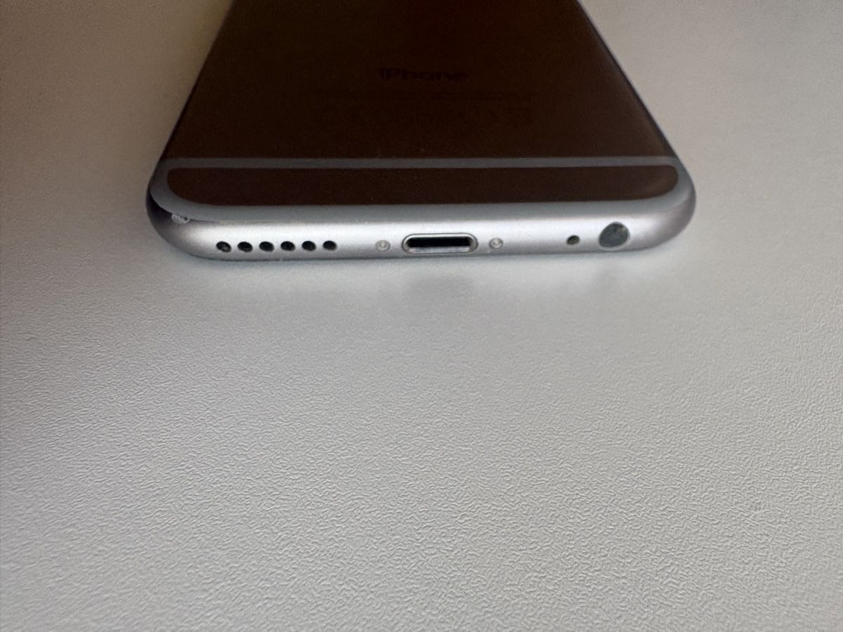 Apple Telefoni cellulari / Smartphones: iPhone 6 / 32GB – Usato da Grosshöchstetten venduto da Joker808 6