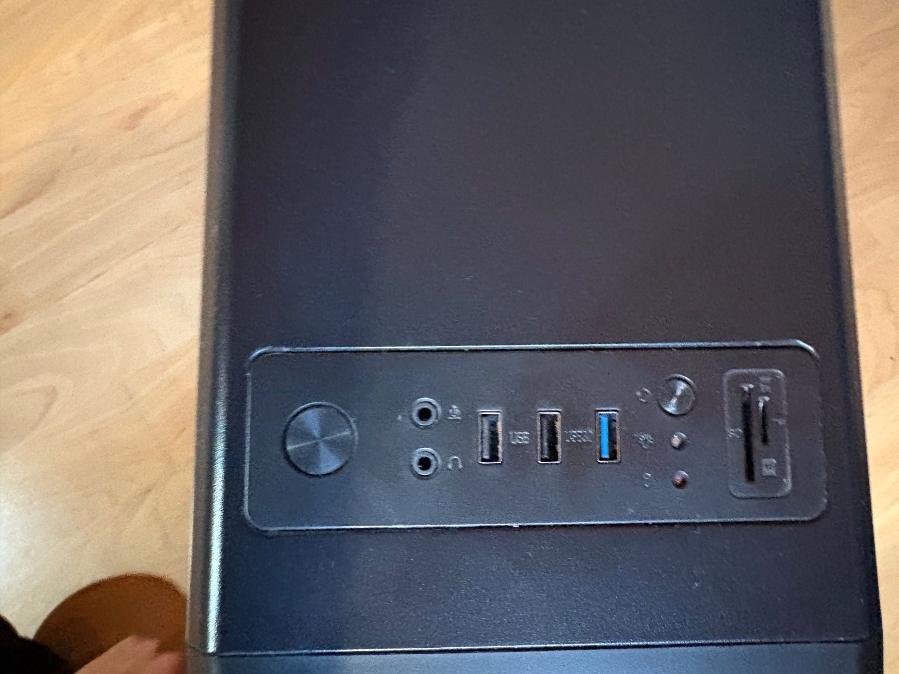 PC: Gaming PC Captiva GeForce RTX gebraucht – Usato da Kirchberg BE venduto da Tim_187 3
