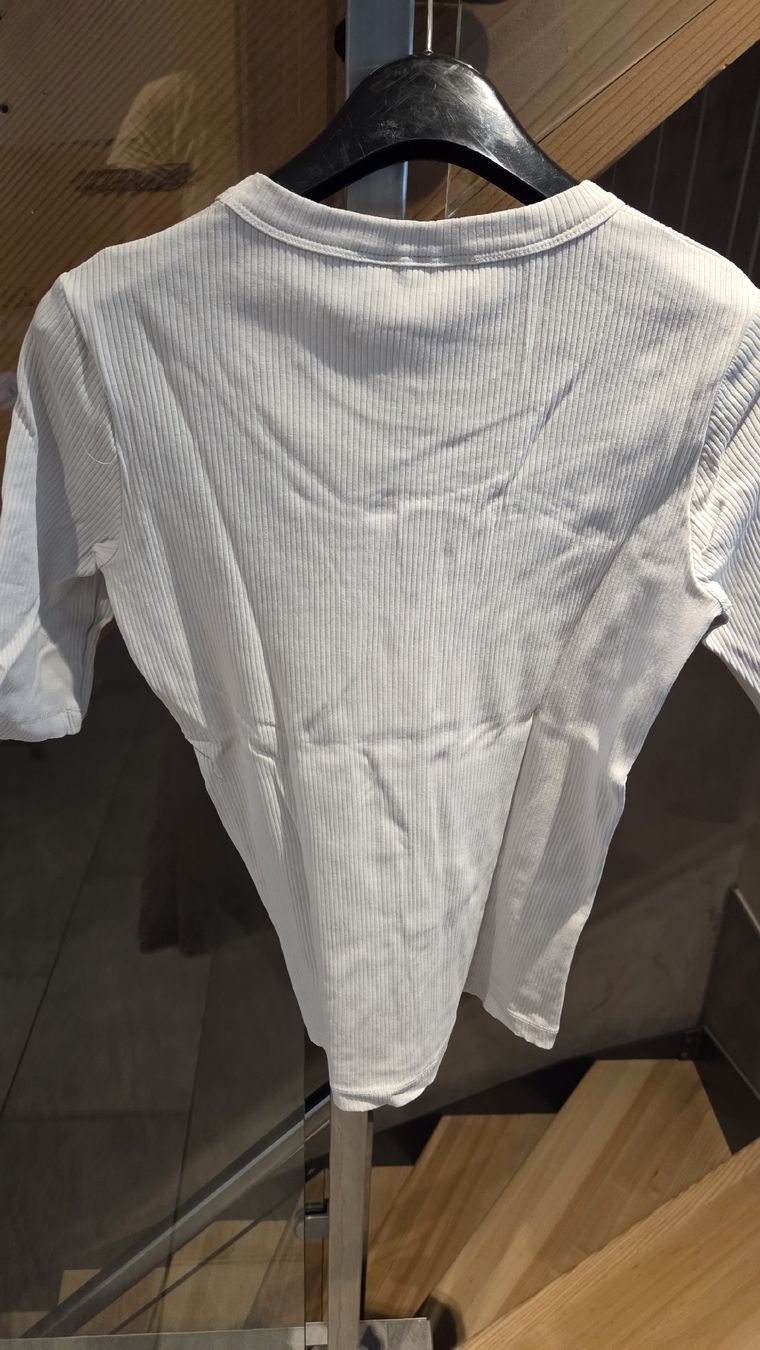 T-Shirts: InWear Shirt – Neu (gemäss Beschreibung) aus Winterthur von sandi99 3