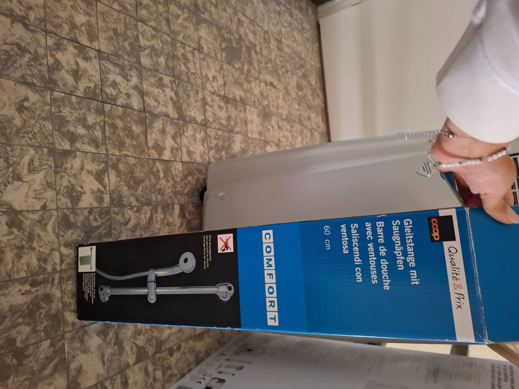 Altro in Decorazioni & Accessori: Supporto per soffione doccia – Nuovo e nell'imballaggio originale da Fribourg venduto da Lorenzopeduzzi