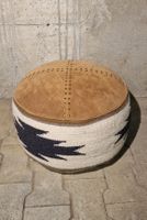Gemütlicher Pouf mit Wildleder und Muster – Top Zustand!