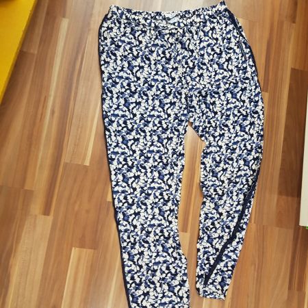 Sommerhose gr M von Tommy Hilfiger B16