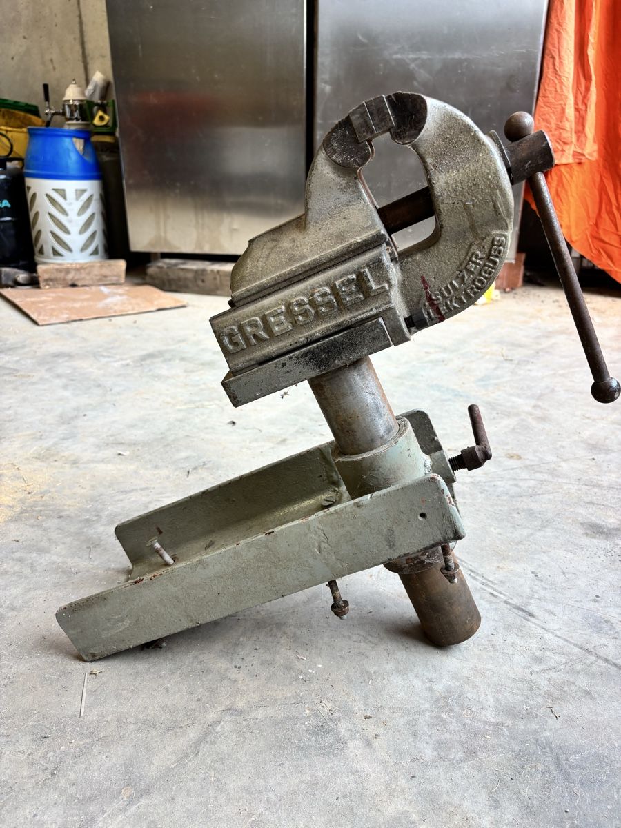 Gressel Alle Werkzeuge: Gressel Schraubstock – Gebraucht aus Herznach von bossard01