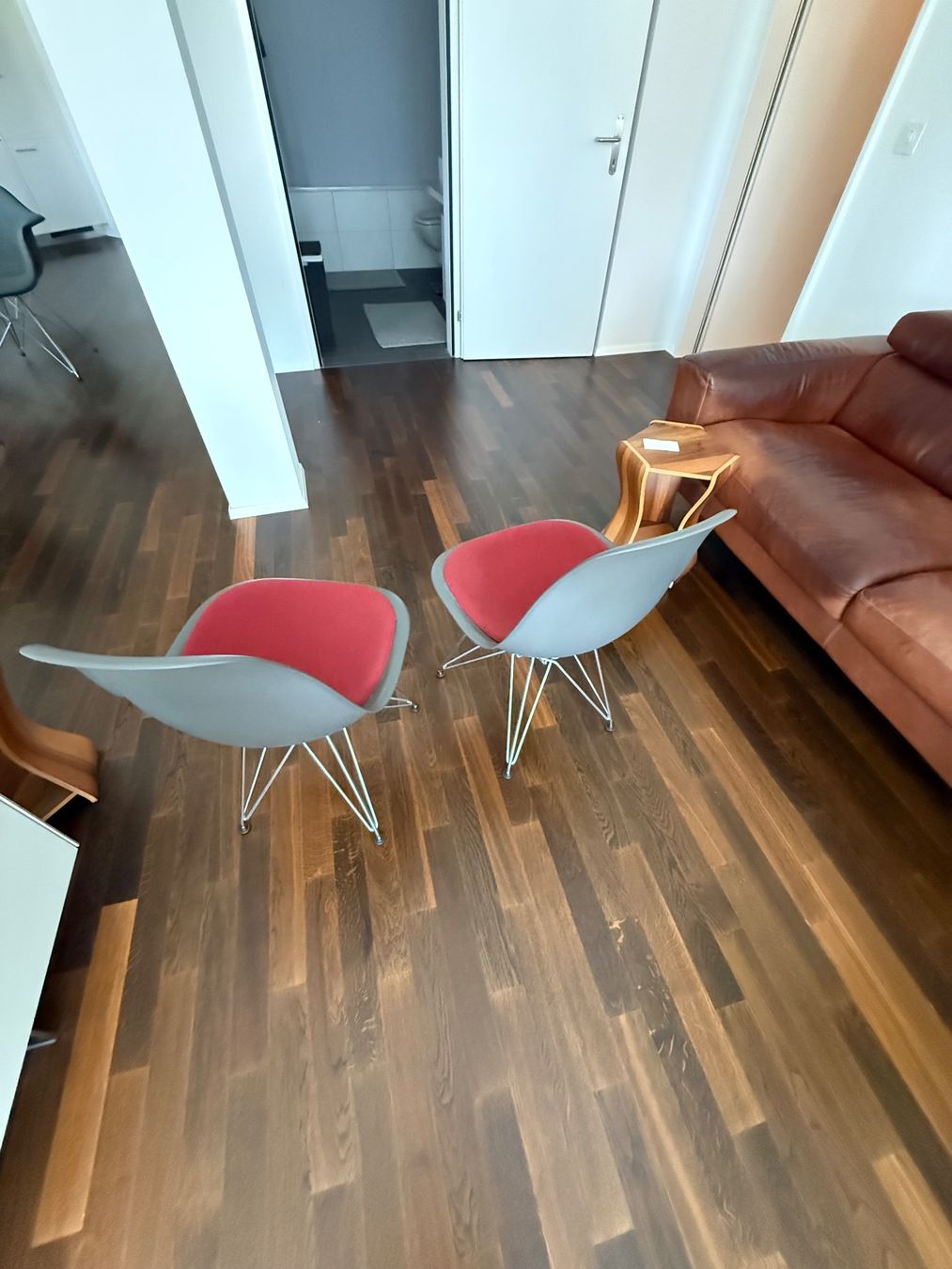 Eames Stühle: 2 Eames Chairs – Gebraucht aus Dübendorf von Vresasta 2