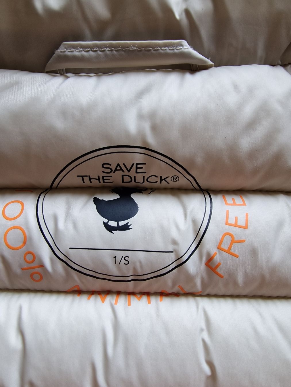 Save the duck Gilet & Giacche senza maniche: Save the Duck Gilet – Nuovo (secondo la descrizione) da St. Niklausen LU venduto da wishbonerfb 1