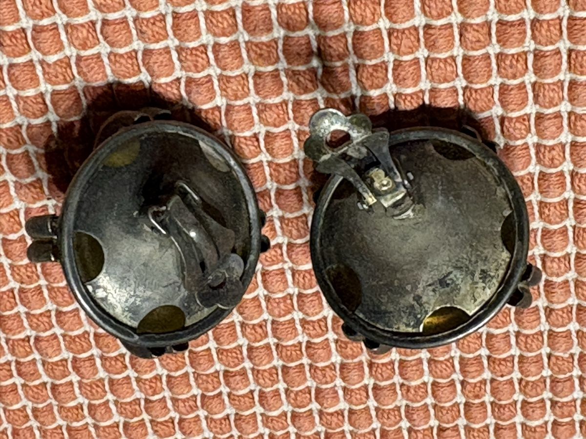 Ohrringe & -stecker: Retro Ohrring Ohrklipp – Gebraucht aus Rümlang von BoutiqueMonique16 1