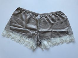 Intimissimi Shorty Panty, Gr. M, Spitze, Top Zustand!