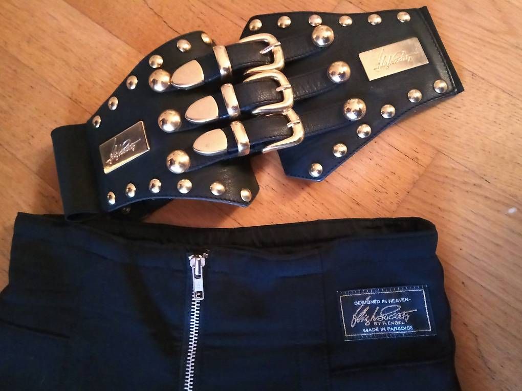 Ensembles & Tailleurs: Todschicker Skianzug – D'occasion à Trachslau par ges_wyp7 1