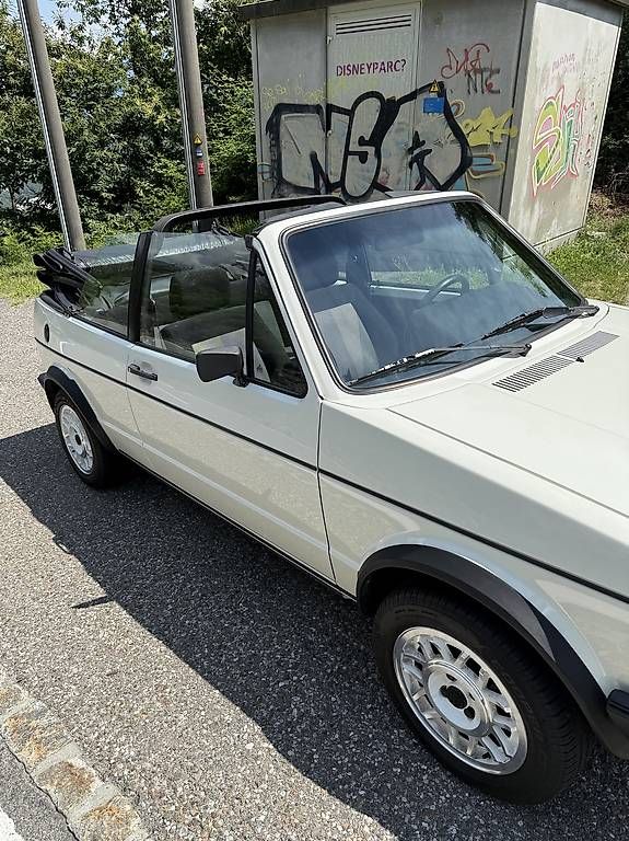 Autos: WV cabrio oldtimer – D'occasion à locarno par Chiconess1 1