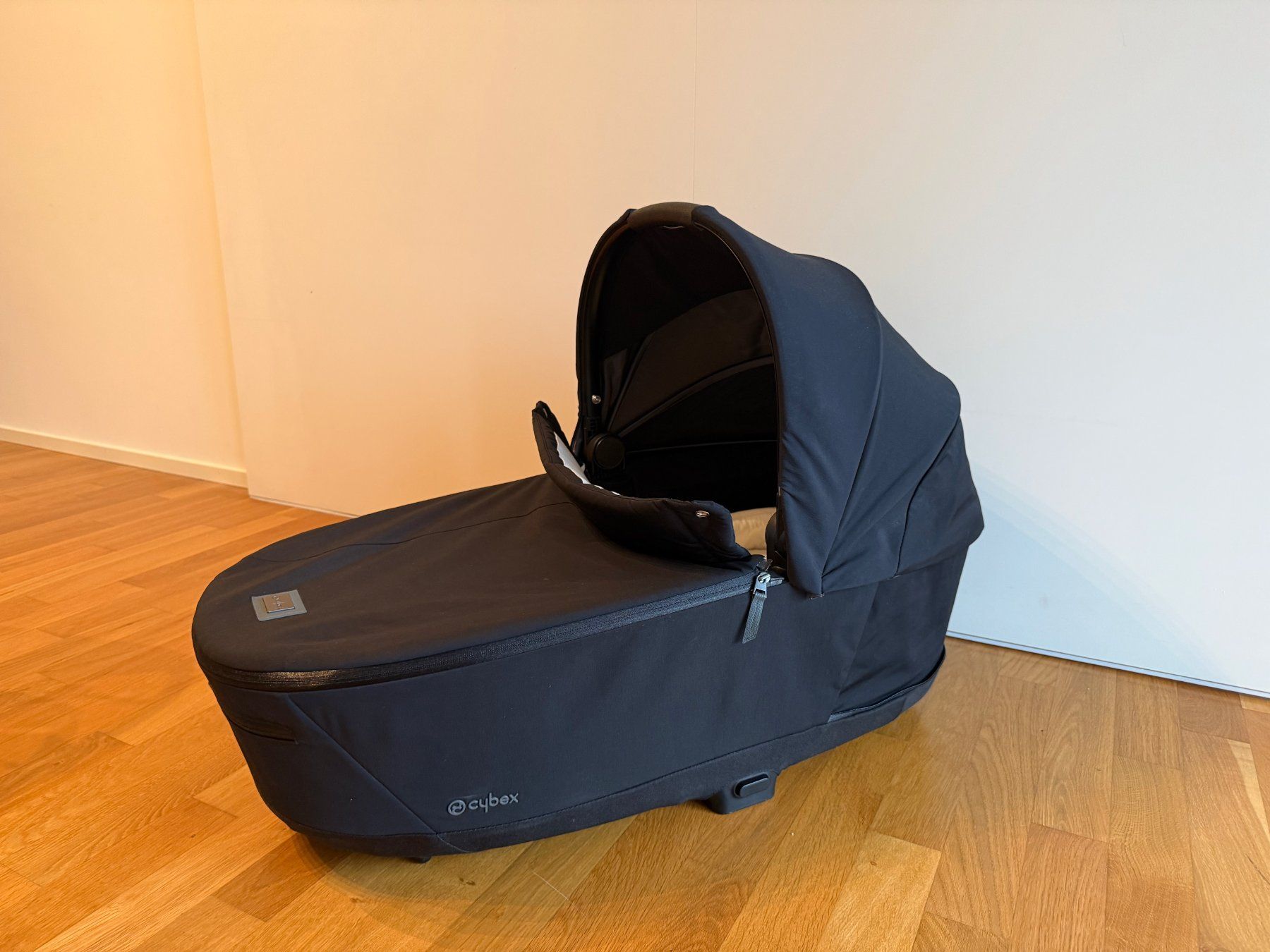 Carrozzine: Cybex Priam Lux Carry Cot Stardust Black Plus – Usato da Zürich venduto da moowhooper 1