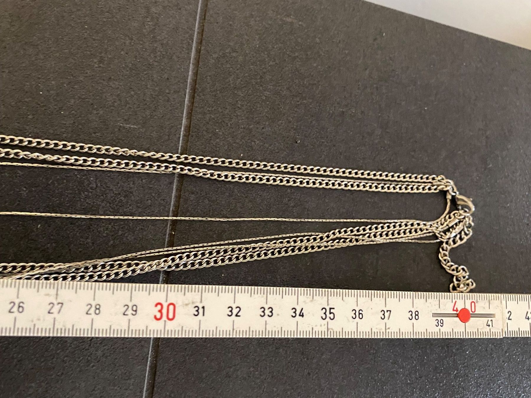 Ketten: Elegante Silberkette Mehrreihig mit Perlen – Gebraucht aus Ebikon von Radeon0 6